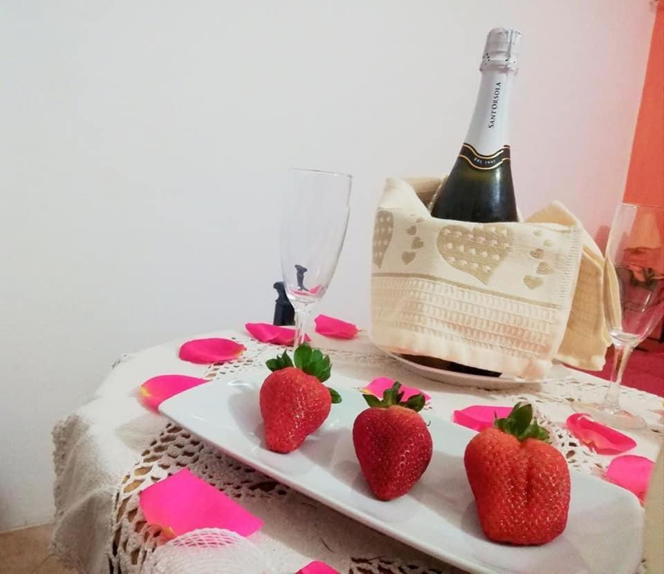 Il Melarancio Bed & Breakfast Pescia Romana Bagian luar foto