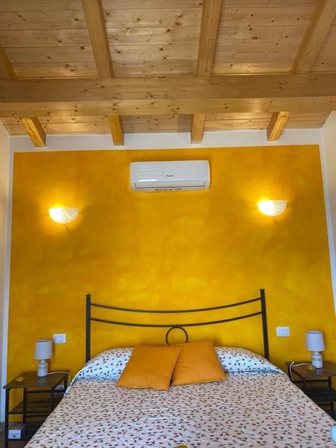 Il Melarancio Bed & Breakfast Pescia Romana Bagian luar foto